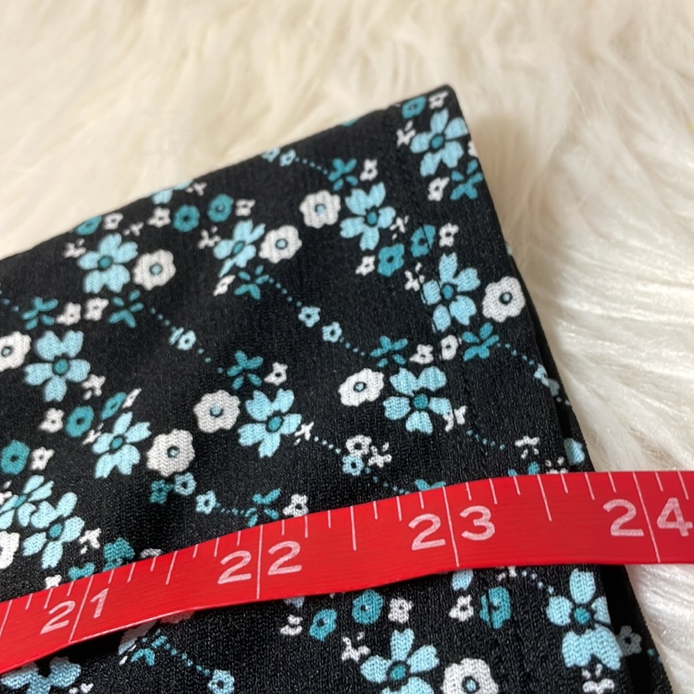 Style & Co. Teal Blue & Black Floral Blouse - Picture 7 of 7